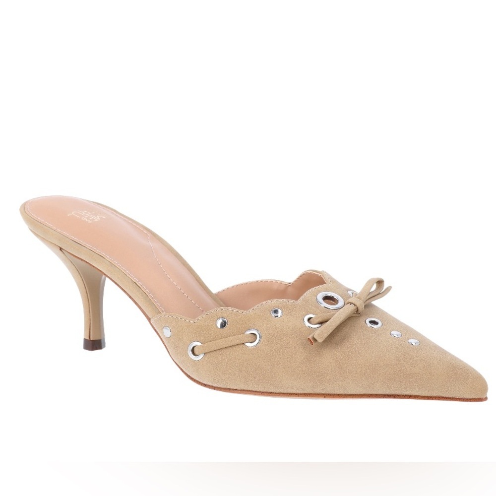 Time and Tru Women's Studded Kitten Heel Mules Size 10 NWT